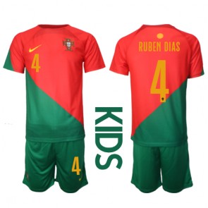 Maillot de foot le Portugal Ruben Dias #4 Domicile enfant Monde 2022 Manches Courte (+ pantalon court)